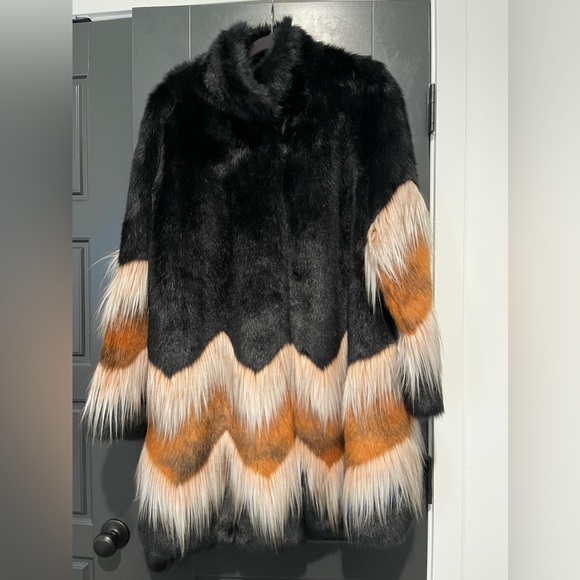 Donna Salyers Jackets & Blazers - Donna Salyers Fabulous Furs Faux Fur Coat Chevron Pattern Size M Gently Worn